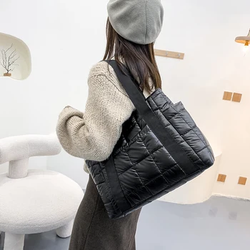 2021 Iarna Designer de Nailon Genți de mână de Brand Texturate Căptușit Design Geanta pentru Femei Mare Recipienti din plastic de sex Feminin Carouri Saci de Umăr